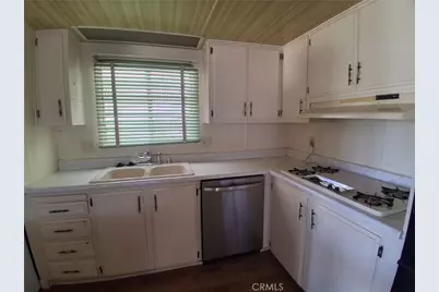 725 W Thornton #157, Hemet, CA 92543 - Photo 17