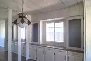 725 W Thornton, Hemet, CA 92543 - Photo 13