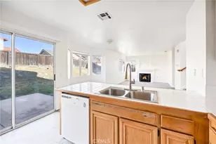 1893 Vosburg Ct, San Jacinto, CA 92583 - Photo 15