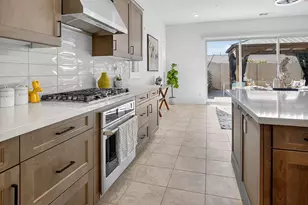 32441 Toyon Rd, Temecula, CA 92591 - Photo 19