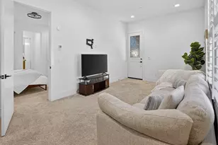 32441 Toyon Rd, Temecula, CA 92591 - Photo 31