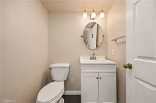 13144 Sycamore Village Dr, Norwalk, CA 90650 - Photo 15