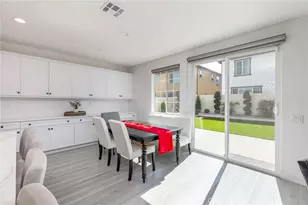 2227 Melogold Wy, Corona, CA 92883 - Photo 11