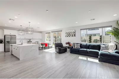 2227 Melogold Way, Corona, CA 92883 - Photo 5