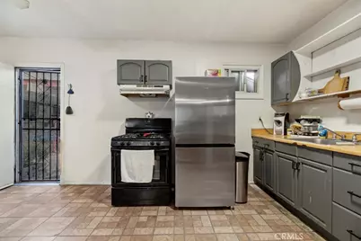 836 Woodlawn, Ontario, CA 91761 - Photo 25