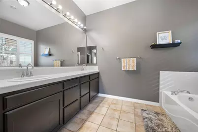 9313 Via Parma, Bakersfield, CA 93312 - Photo 39