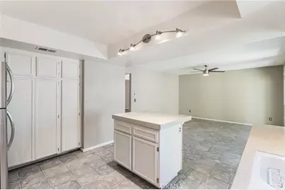 7088 Seville, Riverside, CA 92504 - Photo 27