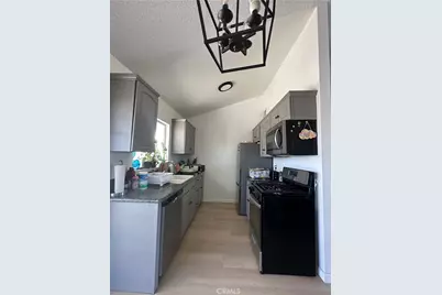 11013 Rome Beauty, California City, CA 93505 - Photo 17