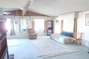 1300 W Menlo, Hemet, CA 92543 - Photo 7