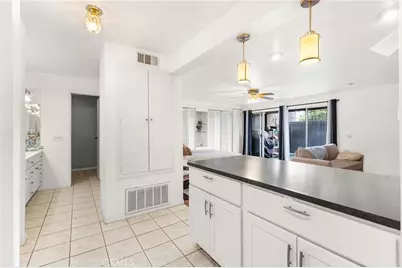 28661 Via Las Flores #304, Murrieta, CA 92563 - Photo 13