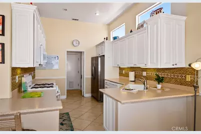 817 Perla Court, San Jacinto, CA 92583 - Photo 11