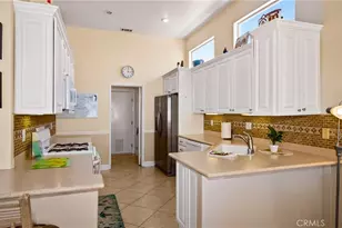 817 Perla Ct, San Jacinto, CA 92583 - Photo 11
