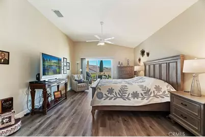 24193 Calle Artino, Murrieta, CA 92562 - Photo 23