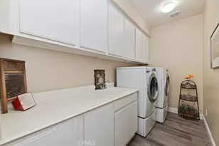 24193 Calle Artino, Murrieta, CA 92562 - Photo 31