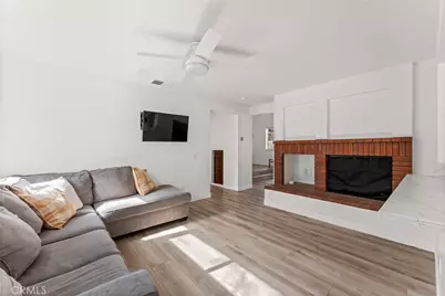 31582 Golden Lion, Temecula, CA 92591 - Photo 7