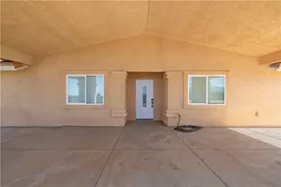 8755 Lilac Rd, Oak Hills, CA 92344 - Photo 25