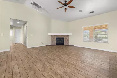 8755 Lilac Road, Oak Hills, CA 92344 - Photo 5