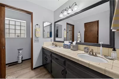 1528 York Drive, Vista, CA 92084 - Photo 37