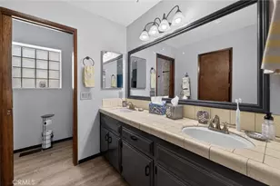 1528 York Dr, Vista, CA 92084 - Photo 37