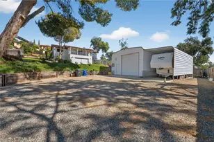 1528 York Dr, Vista, CA 92084 - Photo 3