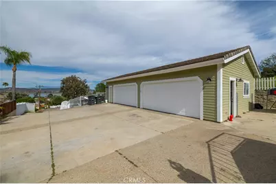 17835 Hayes Avenue, Lake Elsinore, CA 92530 - Photo 9