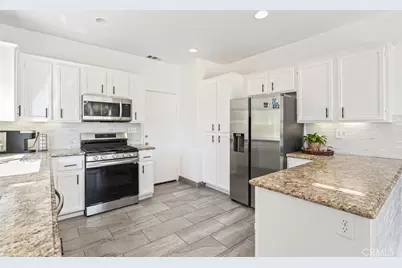 23744 Tatia, Murrieta, CA 92562 - Photo 13