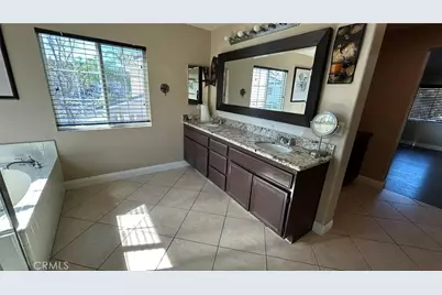 33413 Alagon, Temecula, CA 92592 - Photo 13