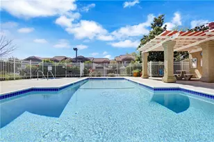 28102 Bobwhite, Saugus, CA 91350 - Photo 49