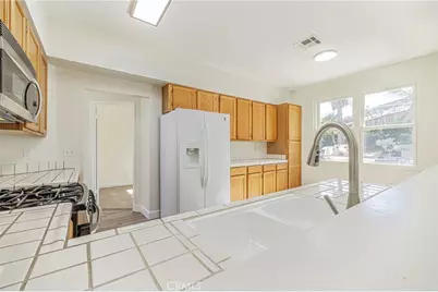 2844 Brookhurst Court, Palmdale, CA 93551 - Photo 13