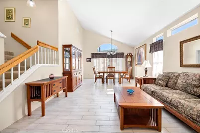 25300 Corte Sombrero, Murrieta, CA 92563 - Photo 5