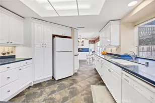 25300 Corte Sombrero, Murrieta, CA 92563 - Photo 13