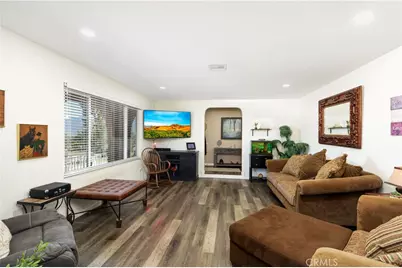 28300 Rawlings, Hemet, CA 92544 - Photo 5