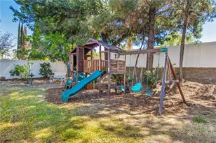 19385 Stonewood, Lake Elsinore, CA 92530 - Photo 33