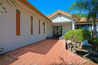 22470 Lighthouse Drive, Canyon Lake, CA 92587 - Photo 5