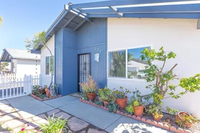 392 San Dimas, Oceanside, CA 92057 - Photo 7