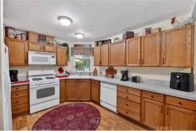 43778 Hartley, Hemet, CA 92544 - Photo 17