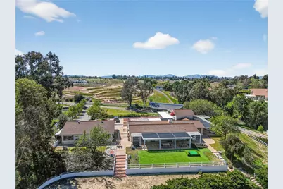 36020 Valencia Way, Temecula, CA 92592 - Photo 7