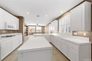 30255 Fetzer Cir, Murrieta, CA 92563 - Photo 15