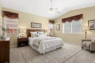 30255 Fetzer Cir, Murrieta, CA 92563 - Photo 5