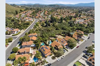 39710 Almansa Court, Murrieta, CA 92562 - Photo 53