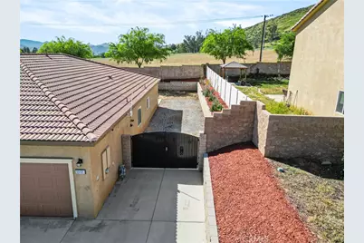 33161 Cattle, Winchester, CA 92596 - Photo 51