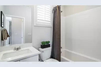 2586 E Lincoln Paseo, Ontario, CA 91762 - Photo 7