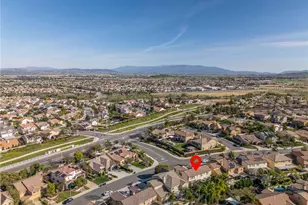 35385 Summerholly Ln, Murrieta, CA 92563 - Photo 61