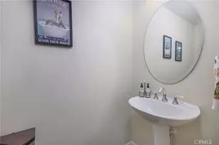 35385 Summerholly Ln, Murrieta, CA 92563 - Photo 13