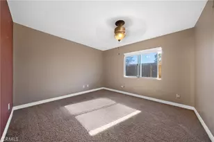 30354 Falcon Point Ct, Murrieta, CA 92563 - Photo 17