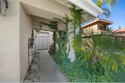 30354 Falcon Point Court, Murrieta, CA 92563 - Photo 3