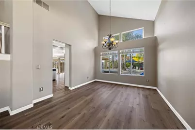 30354 Falcon Point Court, Murrieta, CA 92563 - Photo 7