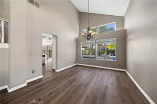 30354 Falcon Point Ct, Murrieta, CA 92563 - Photo 7