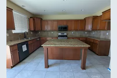 15243 Riverview, Victorville, CA 92394 - Photo 11