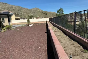 553 Chalakat Ct, San Jacinto, CA 92582 - Photo 21